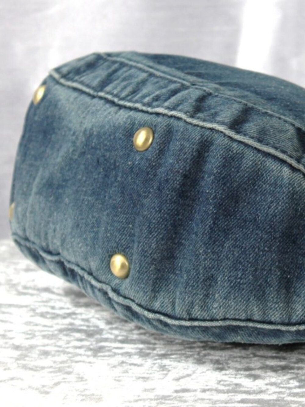 Patricia Nash Denim Woven Satchel NWOT w/ Strap + Authenticity Card - Picture 10 of 12